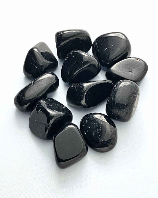 Black Tourmaline Tumblestone 20-30mm
