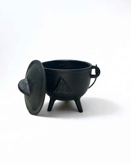 Cast Iron Cauldron - Triquetra